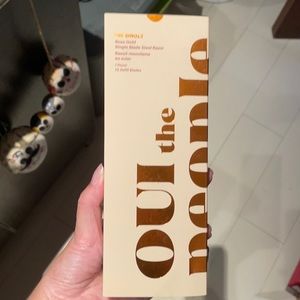 oui the People rose gold razor blade